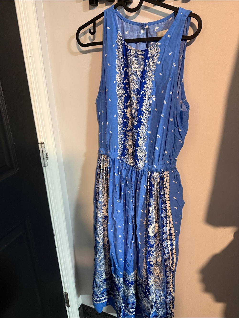 Blue Floral Sleeveless Midi Dress